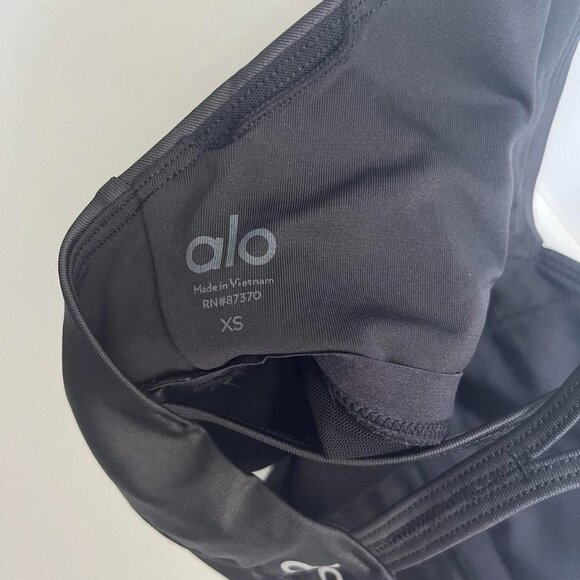 Black Alo Yoga lavish sports bra! - Picture 7 of 8
